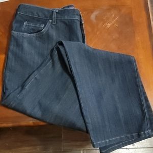 🎉HP🎉Gloria Vanderbilt Amanda Boot Cut Jeans Size 16P